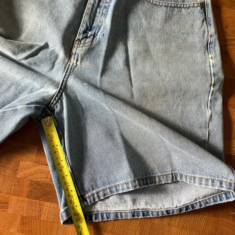 Vintage Eddie Bauer Loose Fit Mom Shorts - Picture 10 of 11